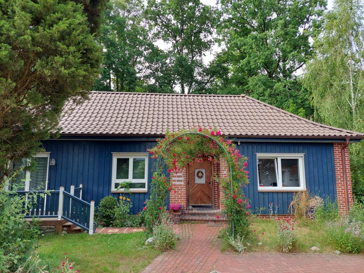 Ferienwohnung Am Freitagsbach Целле Экстерьер фото